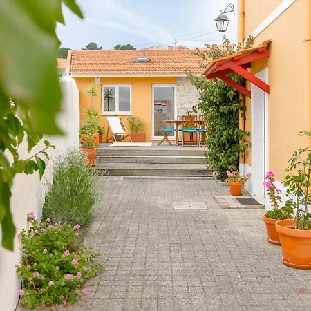 Casa Da Foz - Charming House Feriehus *